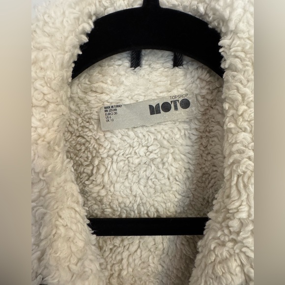 Sherpa Lined Black Denim Jacket - Picture 9 of 9